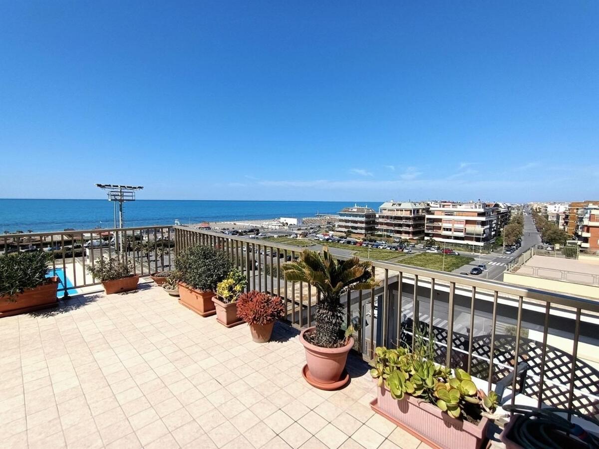 Casa Paradiso Lido di Ostia Zewnętrze zdjęcie